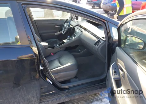 2011 Toyota Prius Four from USA, damaged, VIN JTDKN3DU9B5365582